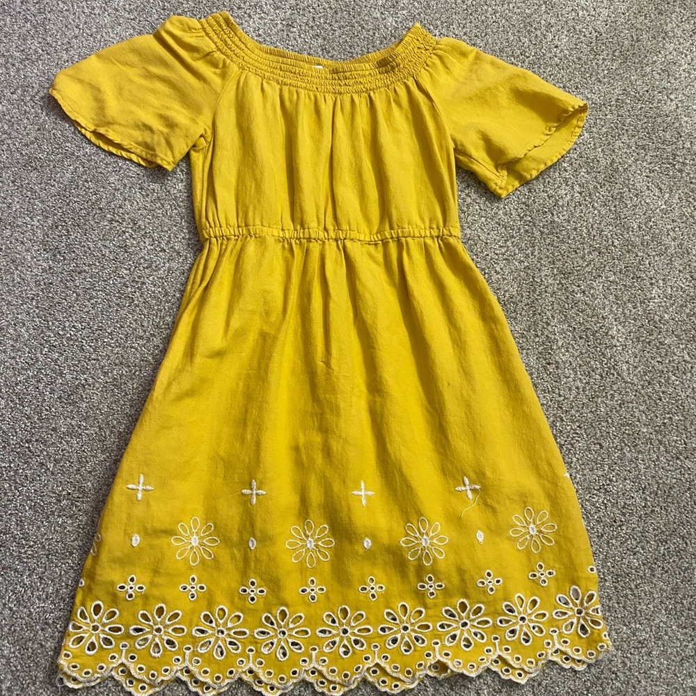 Girls Old Navy Dress 6-7(s)